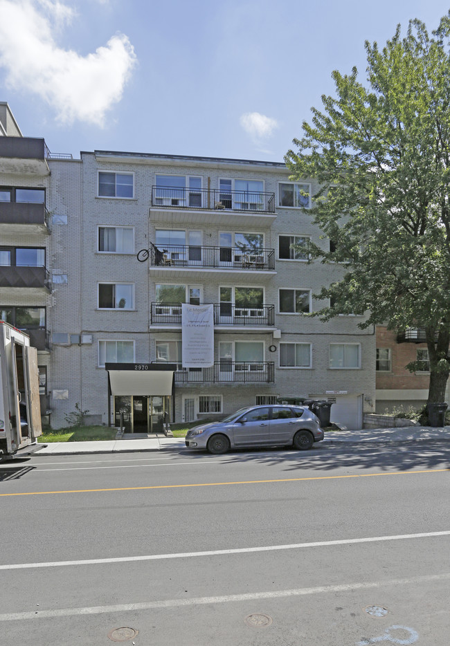 2970 Édouard-Montpetit in Montréal, QC - Building Photo - Primary Photo