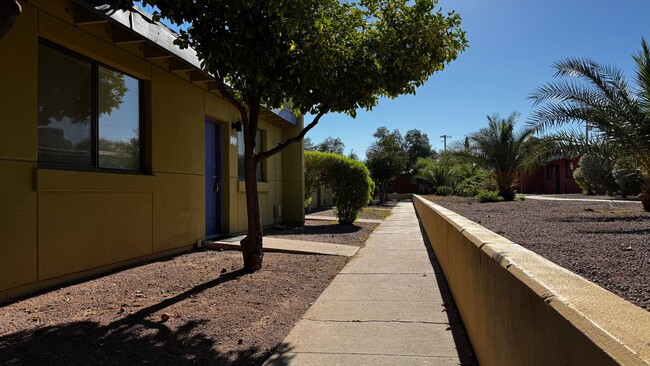 property at 350 N Silverbell Rd