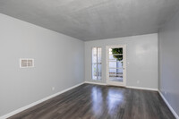 French Quarter Apartments in Anaheim, CA - Foto de edificio - Interior Photo