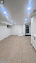8 Rainsford Rd in Markham, ON - Building Photo - Building Photo