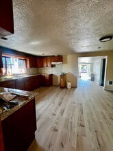516 W 3rd Ave in Toppenish, WA - Building Photo - Building Photo
