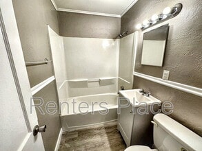 955 E 37th Pl in Tulsa, OK - Building Photo - Building Photo