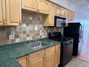 150 Midland Ave, Unit 5 in Kearny, NJ - Building Photo - Building Photo