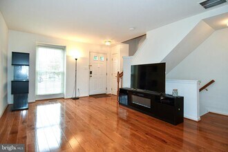 6410 Andrew Matthew Terrace in Springfield, VA - Building Photo - Building Photo