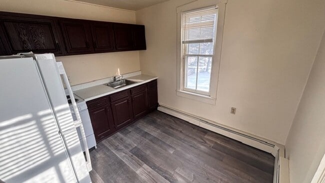 110 E Washington St in Elizabethtown, PA - Building Photo - Building Photo