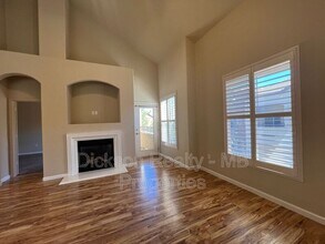 17000 Wedge Pkwy in Reno, NV - Building Photo - Building Photo