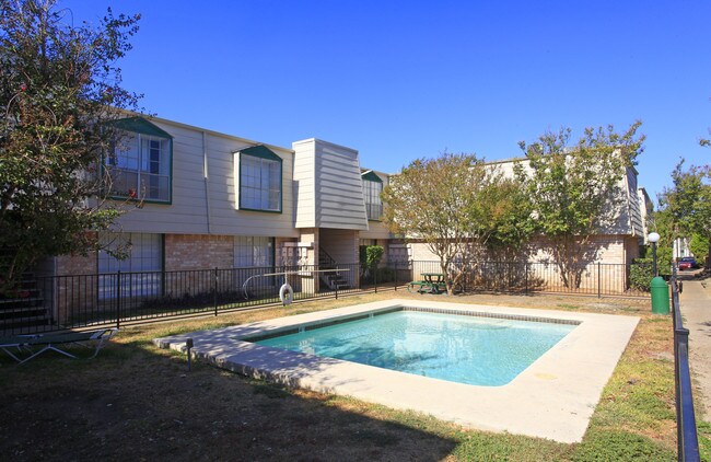 Ascent at Northgate in Austin, TX - Foto de edificio - Building Photo