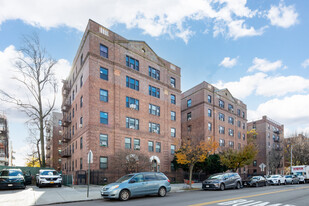 14476-14480 Sanford Ave Apartments