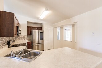 1108 Willard Ave in Lehigh Acres, FL - Foto de edificio - Building Photo