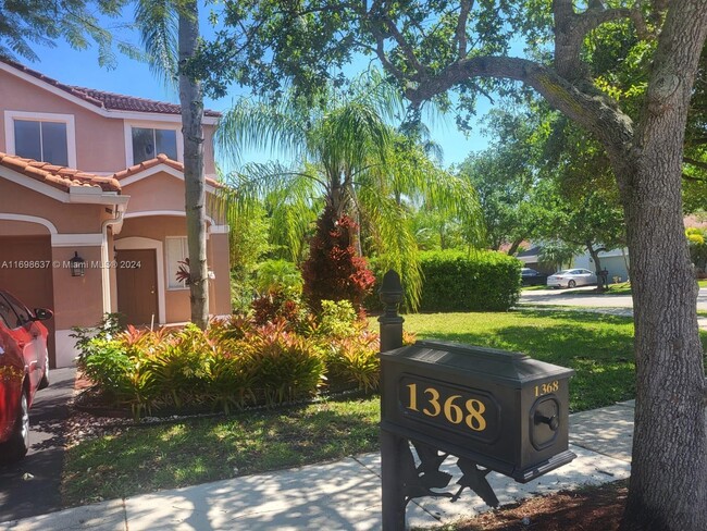 1368 Majesty Terrace in Weston, FL - Building Photo - Building Photo