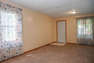 417 Walnut St in Grand Forks, ND - Building Photo - Building Photo