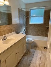 1431 SE 42nd Pl in Gainesville, FL - Building Photo - Building Photo