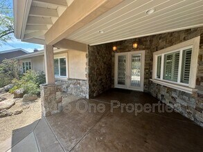 1695 Berkshire Dr in Thousand Oaks, CA - Building Photo - Building Photo