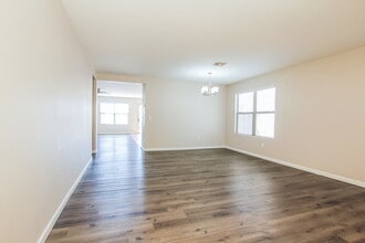 11621 W Bloomfield Rd in El Mirage, AZ - Building Photo - Building Photo