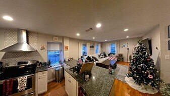 416 Medford St, Unit C4 in Boston, MA - Building Photo