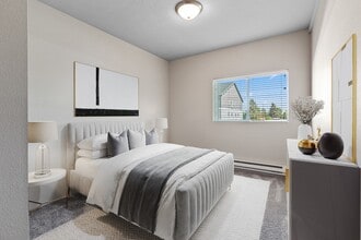 Broadway 190 in Spokane Valley, WA - Building Photo - Building Photo