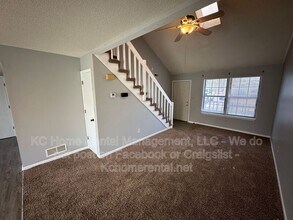 35 Cherry St in Liberty, MO - Building Photo - Building Photo