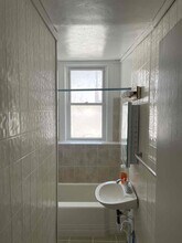 977 Riverside Dr in Thompson, CT - Building Photo - Building Photo