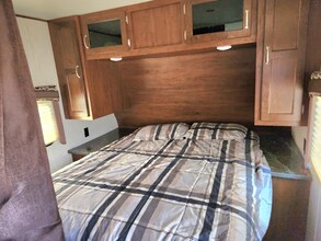 315 Fairplay Rd in Townville, SC - Foto de edificio - Building Photo