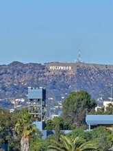 4506 Dockweiler St, Unit 304 in Los Angeles, CA - Building Photo - Building Photo