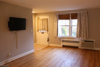 176 Millburn Ave in Millburn, NJ - Building Photo - Building Photo