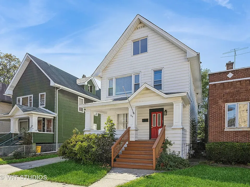 219 Circle Ave, Unit 1 in Forest Park, IL - Foto de edificio