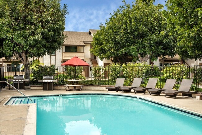 Briar Villa Apartments in Orange, CA - Building Photo - Building Photo