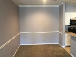10000 Gate Pkwy N in Jacksonville, FL - Building Photo - Building Photo