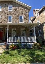302 Randolph Ave, Unit 2 in Ambler, PA - Building Photo