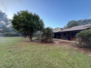 10401 Northhill Ct in Mobile, AL - Building Photo - Building Photo