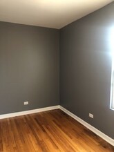 647 N Hamlin Ave in Chicago, IL - Building Photo - Building Photo