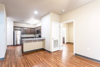 Cambium Apartments in Springfield, MO - Building Photo - Building Photo
