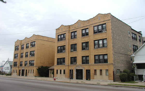 4720-4730 W Addison St in Chicago, IL - Building Photo - Building Photo