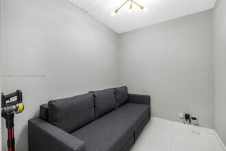 9511 Collins Ave in Surfside, FL - Building Photo - Building Photo