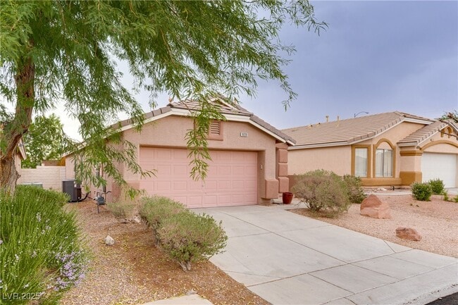 10220 Arlington Abby St in Las Vegas, NV - Building Photo - Building Photo
