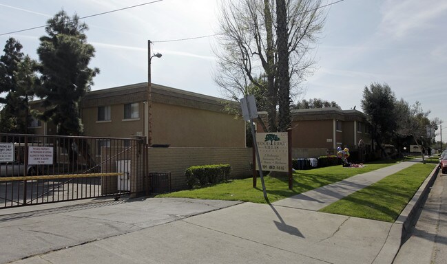 Wood Ridge Villas Apartments in San Bernardino, CA - Building Photo - Building Photo