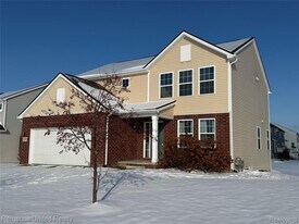 4287 Cloverlane Dr in Ypsilanti, MI - Building Photo