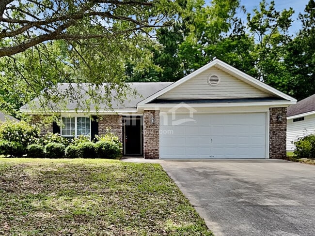 property at 117 W Tisbury Ln