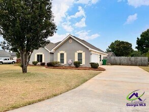 505 Scarlett Dr in Warner Robins, GA - Building Photo - Building Photo