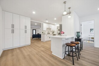 9206 St Lo Rd in Houston, TX - Building Photo - Building Photo