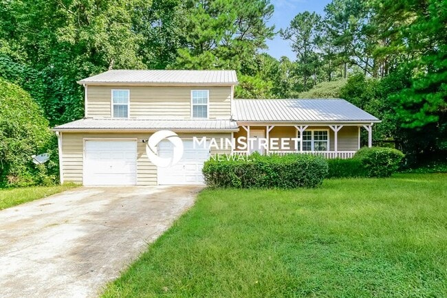 property at 20 Woodside Ct
