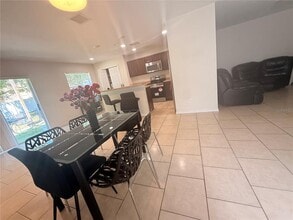 307 Prickle Pear Ct in Orlando, FL - Building Photo - Building Photo