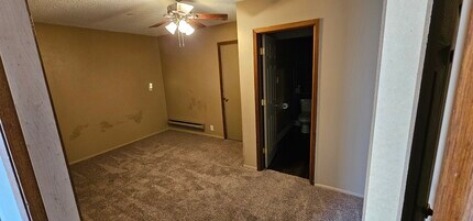 1205 Pattee St, Unit 1205 Pattee in Perry, IA - Building Photo - Building Photo