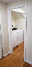 8 Rollins Ct in Cambridge, MA - Building Photo - Building Photo