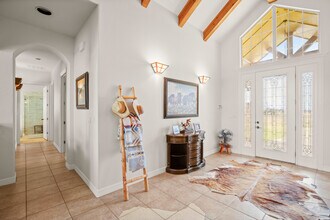 140 Youngs Prairie Rd in Elgin, TX - Building Photo - Building Photo