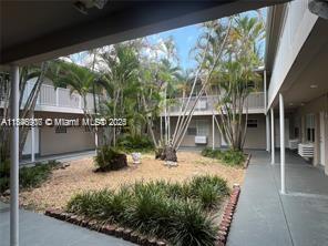 6511 Santona St in Coral Gables, FL - Building Photo - Building Photo