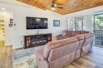 311 S 16th St, Unit ID1385951P in Show Low, AZ - Building Photo - Building Photo