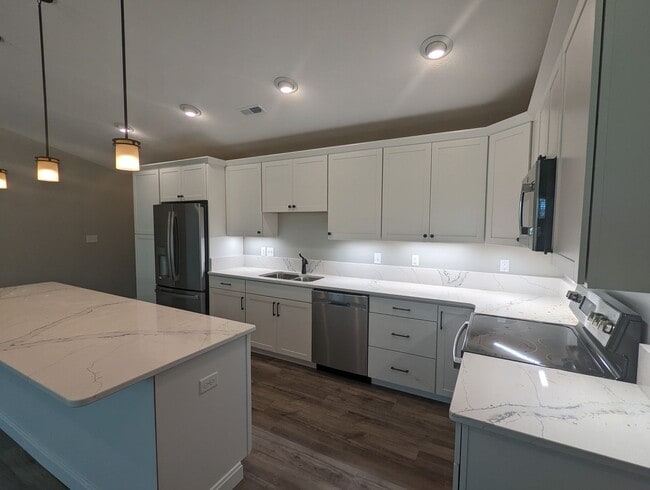 property at 3815 Joy Cir E