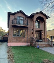 55-69-69229 229th St in Queens, NY - Building Photo