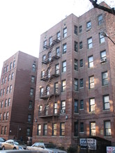 80 Clarkson Ave in Brooklyn, NY - Foto de edificio - Building Photo